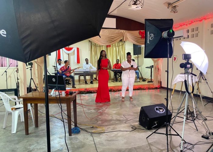 270063942_420667536510487_290279618718902997_n